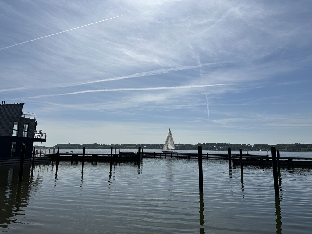 Landseitige Bootsliegeplätze in Schleswig im Pionierhafen